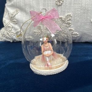 GLASS BALLERINA ORNAMENT